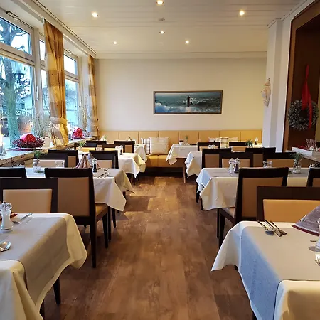 Hotel Vier Linden-3